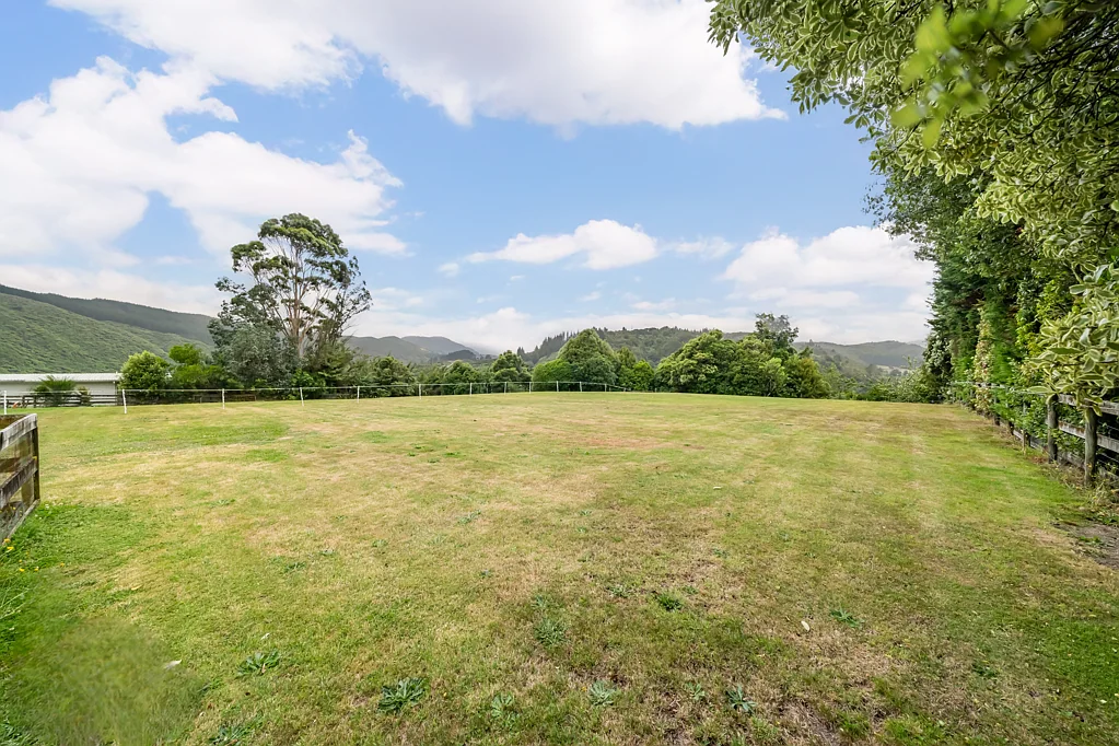 Lot 4/38 Emerald Hill Drive, Birchville, Upper Hutt, Wellington
