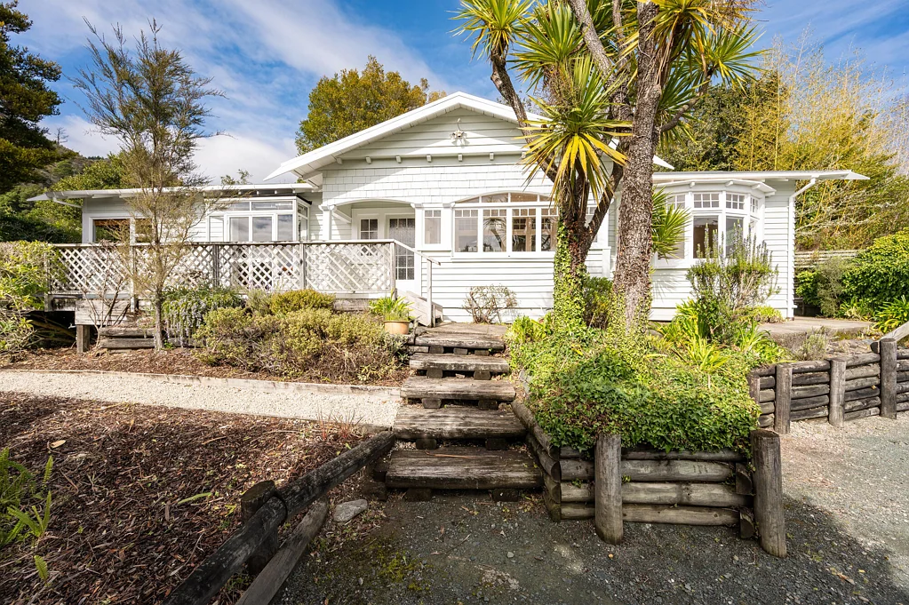 Nelson City 2침실 A real gem awaits - Estate sale