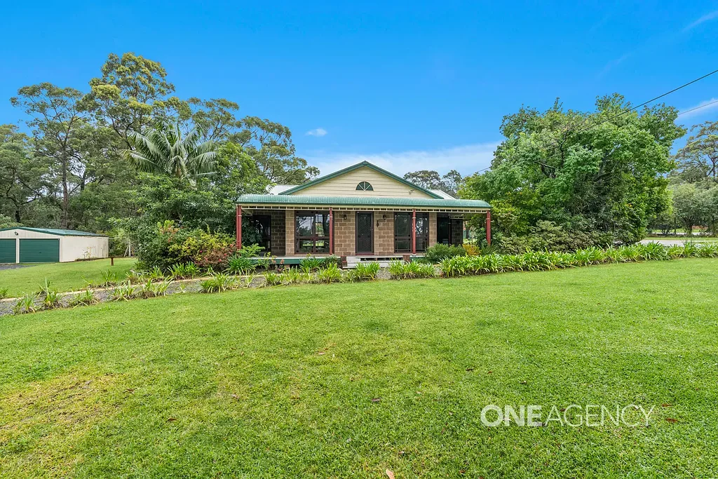 4 Atherton Street, Basin View, NSW 2540