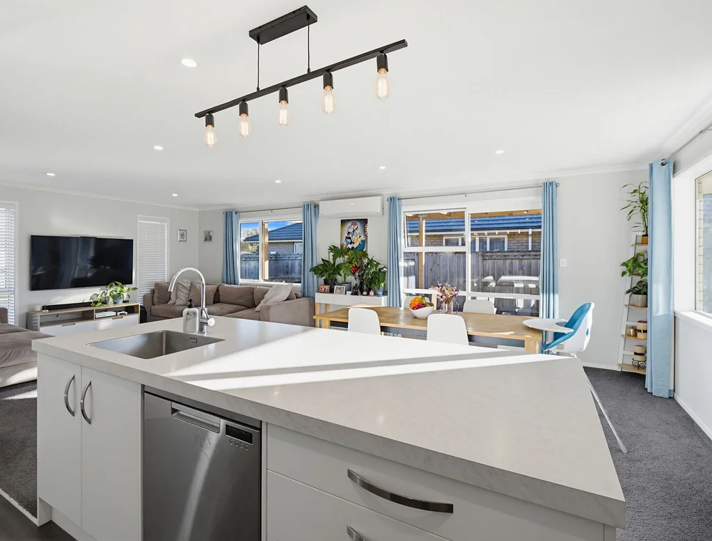 Ashhurst 4房  Four Bedrooms Double Glazed Winner !