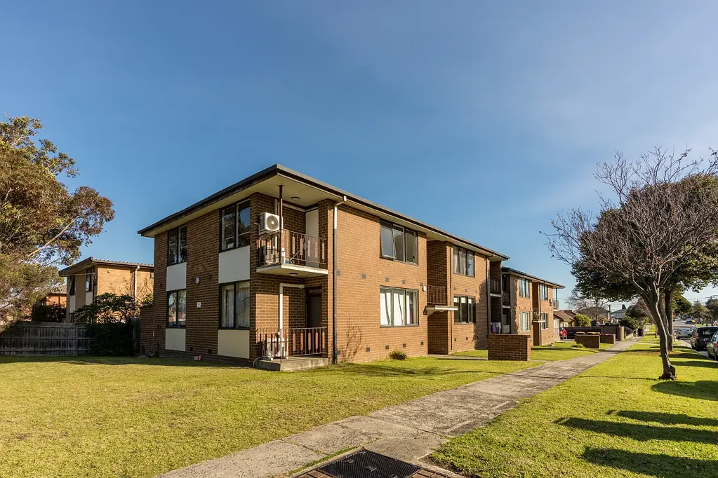 Dandenong 2ਬੈੱਡਰੂਮ Must be Sold - Offers Wanted
