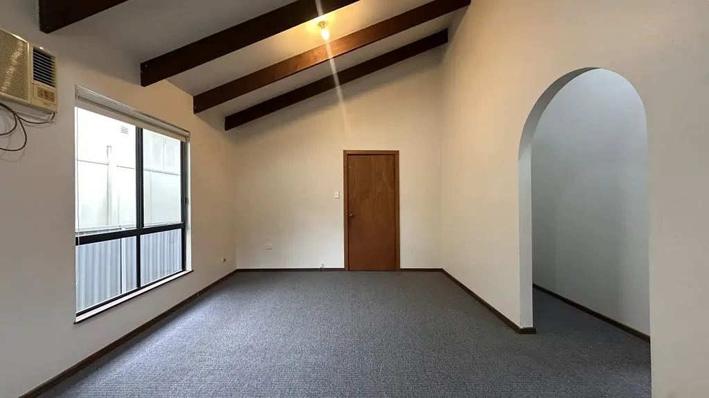 Low Maintenance 2 Bedroom Home