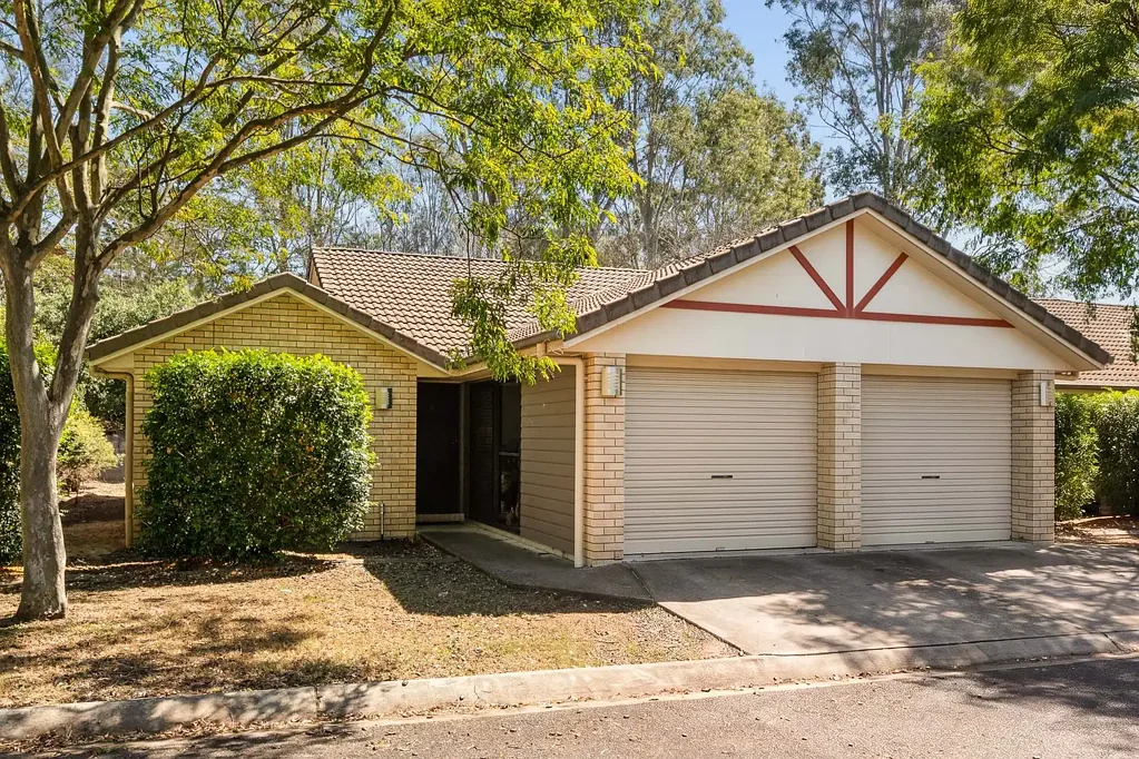 Goodna 3房 位于 Goodna 便利地段，安全、低维护的投资物业 Secure, Low-Maintenance Investment in a Convenient Goodna Location