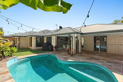 Pacific Pines 4房  IMPRESSIVE FAMILY ENTERTAINER IN A PEACEFUL CUL-DE-SAC
