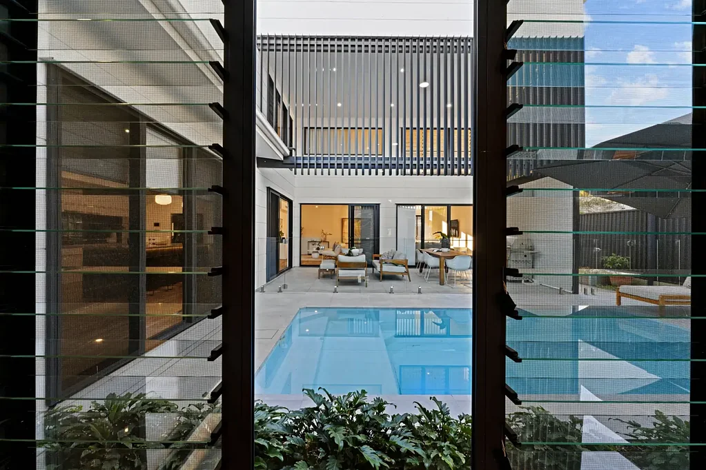Noosaville 5Kwarto Contemporary Family Luxury in the Heart of Noosaville