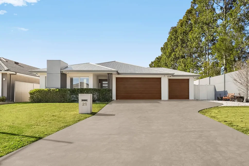 Harrington Park 5બેડરૂમ Big, Beautiful & Built for Exceptional Family Living