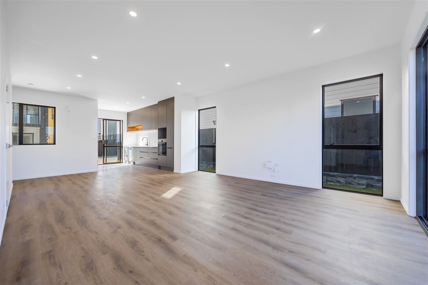 36 Whakato Avenue, Kumeu, Auckland - Rodney, 3房, 0浴, Townhouse