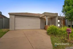 12 Ryan Close, Deer Park