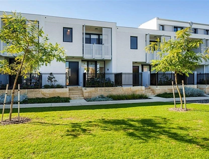 15/50 Lullworth Terrace, North Coogee, South West Perth, 3 Bedrooms, 2 Bathrooms, House