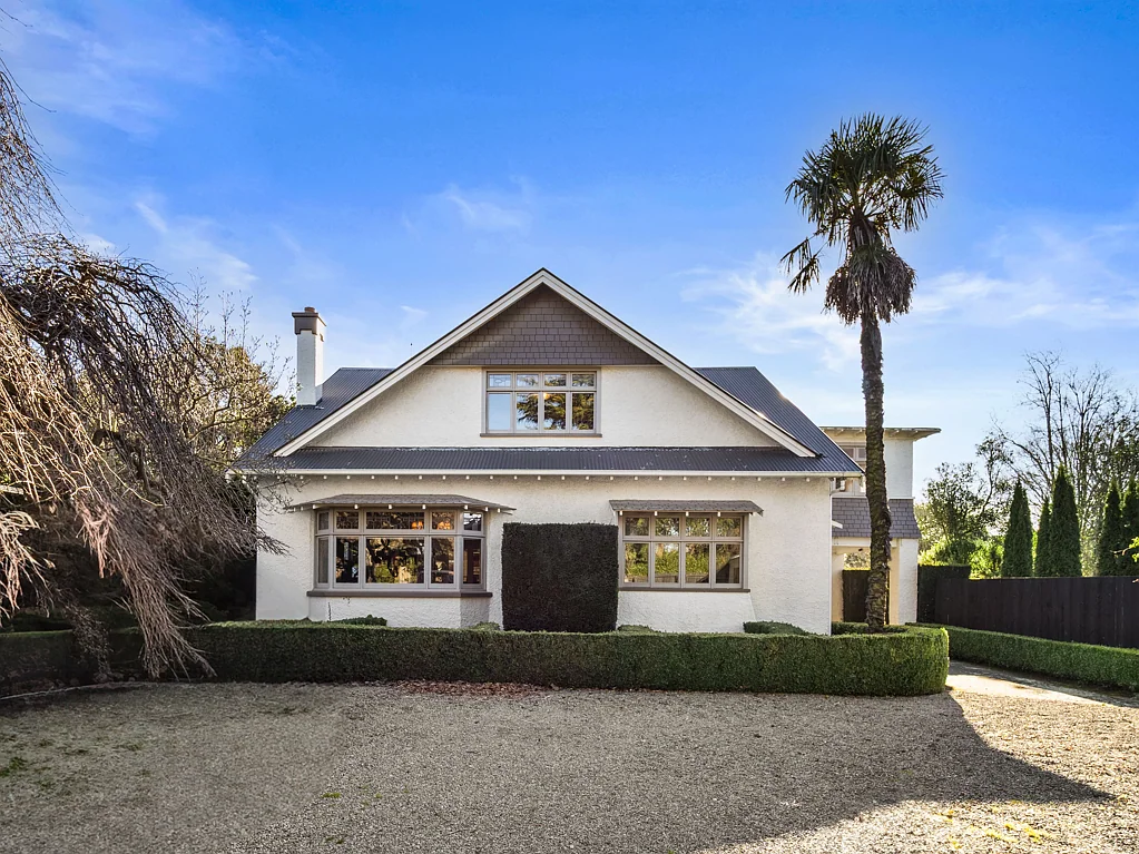 Allenton 3कमरा Executive Character Residence