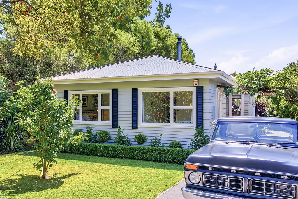 32 Martindales Road, Heathcote Valley, Christchurch, Canterbury