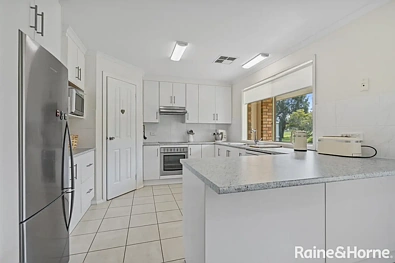 27 Lockaba Drive, Strathalbyn, SA 5255, 4 phòng ngủ, 2 phòng tắm, House