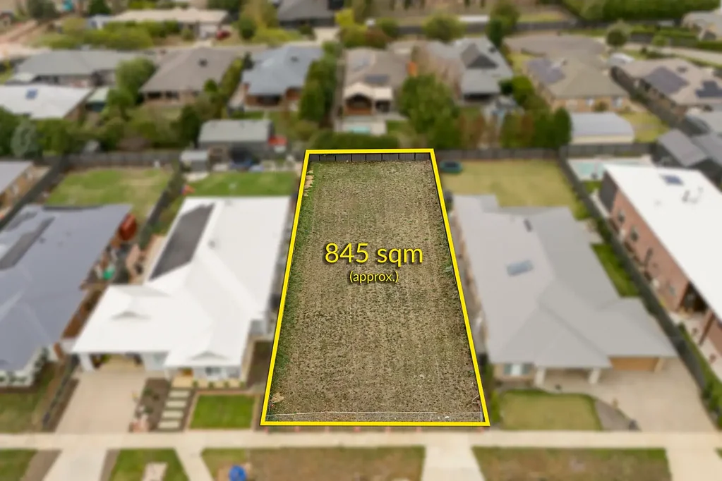 4 Montvue Court, Gisborne, VIC 3437