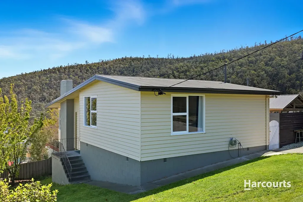 92 Currajong Street, Mornington, TAS 7018