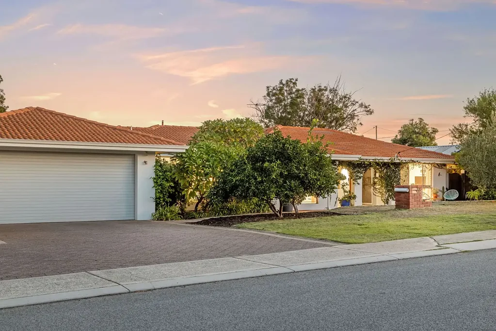 32 Hazelbury Street, Greenwood, WA 6024