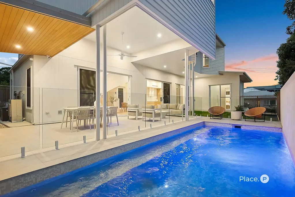 74 Martha Street, Camp Hill, QLD 4152
