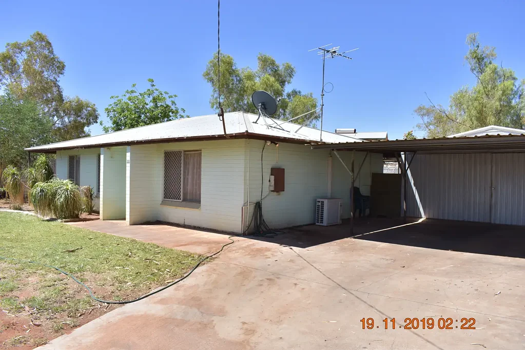Tennant Creek 3ห้องนอน Well presented low maintenance home