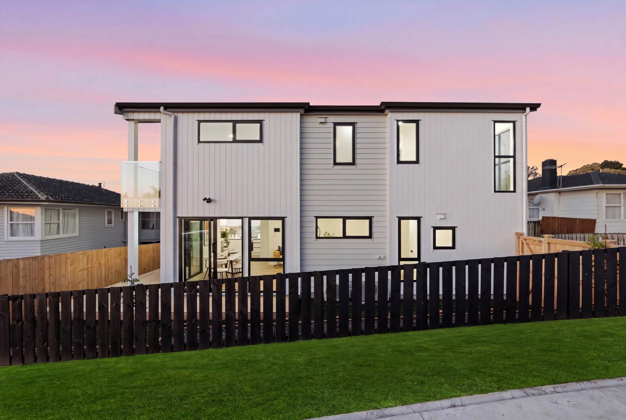 Bucklands Beach 4ਬੈੱਡਰੂਮ Boutique Living, Premium Location