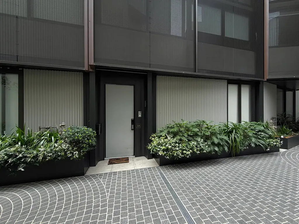 Pyrmont 4 Bedroom Boutique, Uber contemporary townhouse, Pyrmont / City.