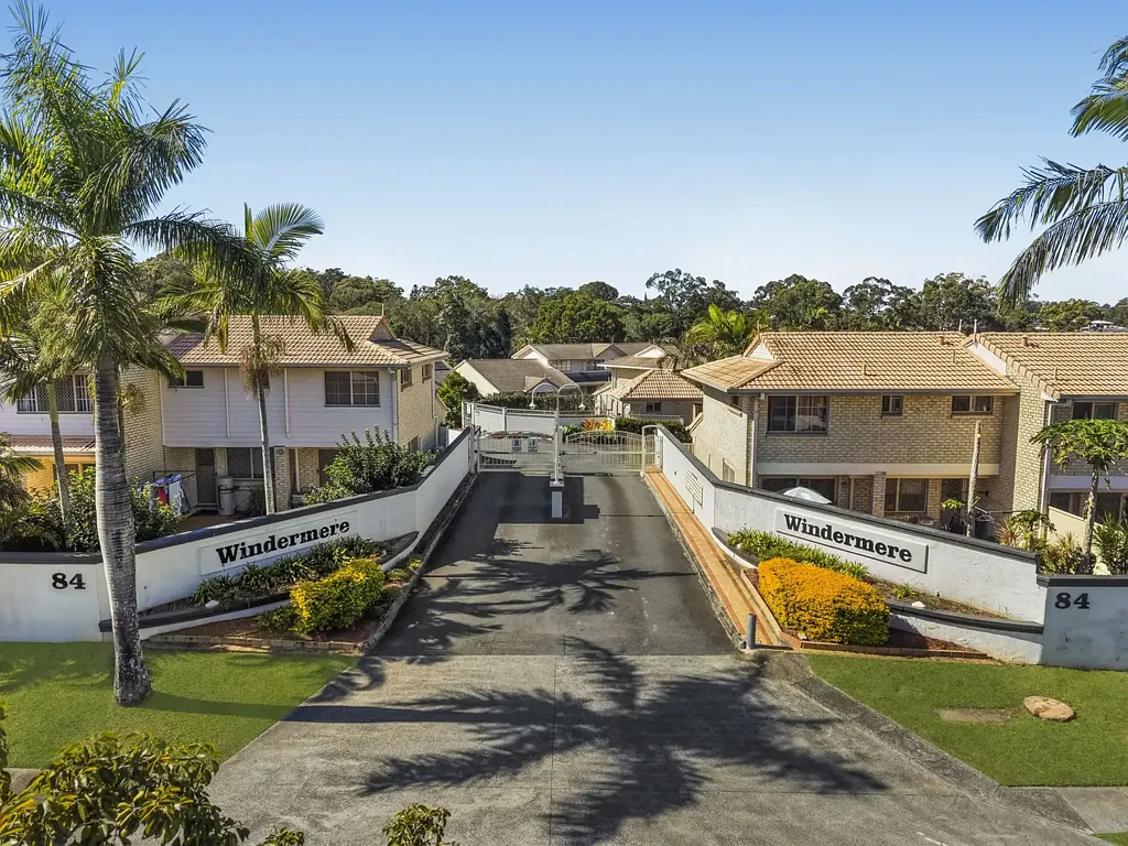 Kuraby 3房 Windermere 尊贵门禁社区内的现代联排别墅 Modern Townhouse in the Prestigious Windermere Gated Estate