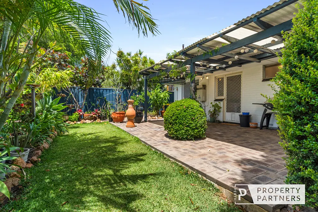 9 Waldorf Street, Carine, WA 6020