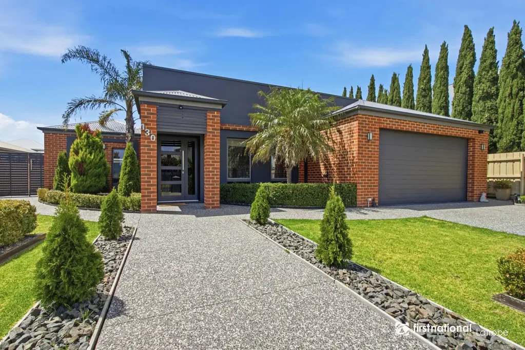 Traralgon 4침실 Prestige Living in a Prime Location