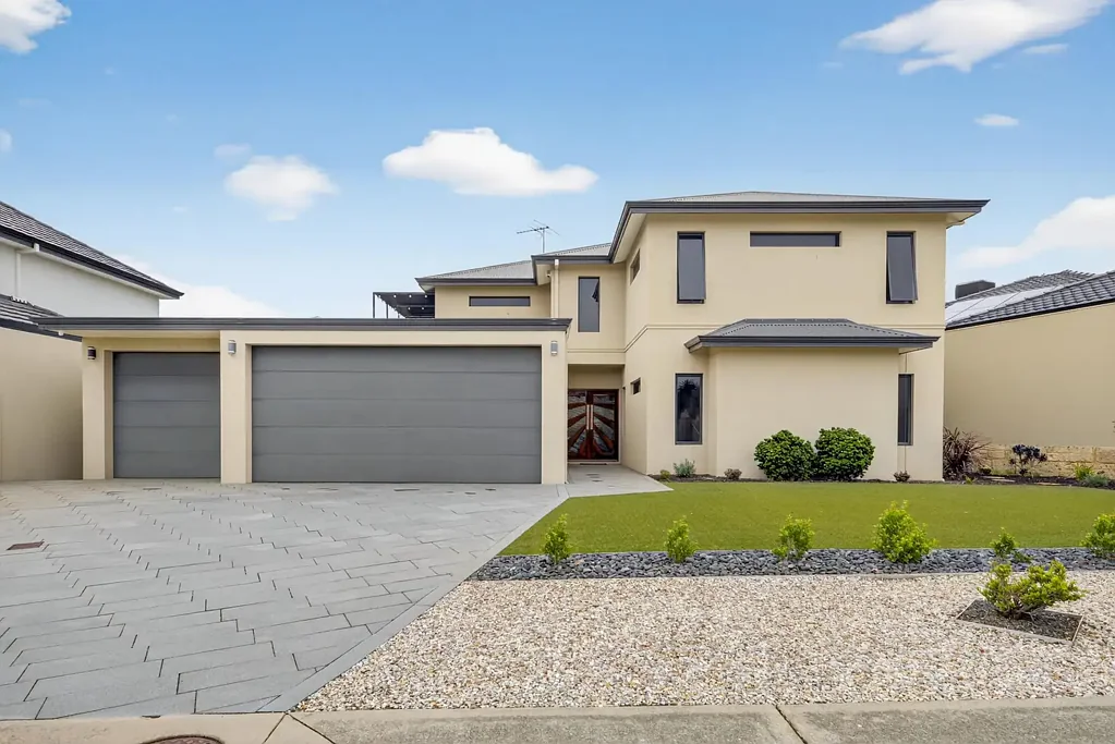 地址保密, Dianella, WA 6059