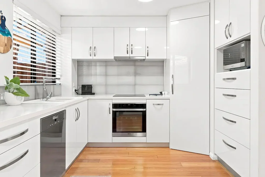 Beresford 2房  Wake Up to Ocean Views and the Lifestyle You've Always Wanted