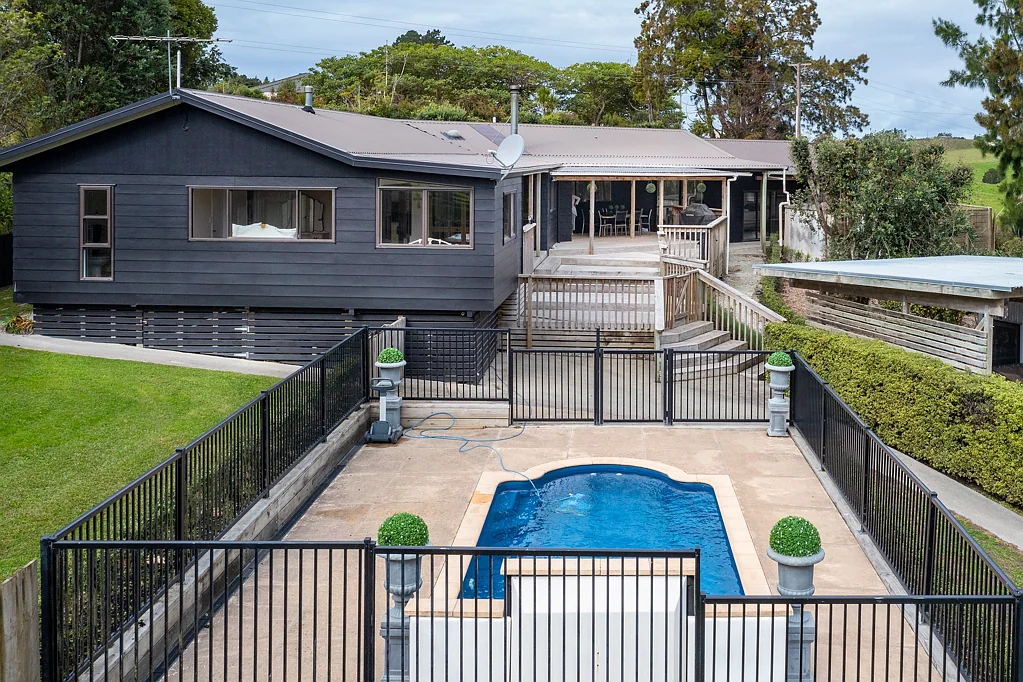 Mangawhai 4 Bedroom Affordable Lifestyle | Dive in Now!