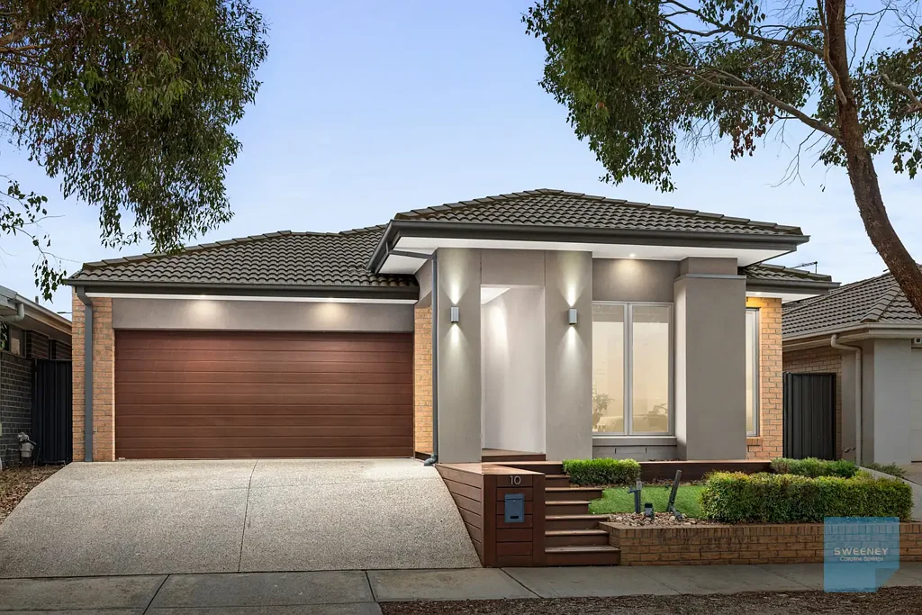 10 Alabaster Avenue, Cobblebank, VIC 3338