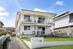 3/8 Marine Parade, Towradgi