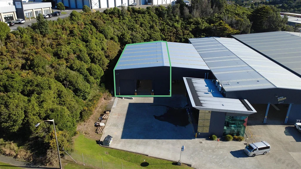 Grenada Village High Stud Warehousing with Yard in Grenada North