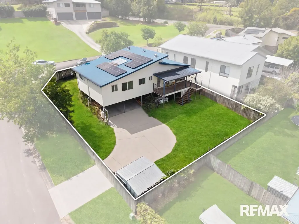 Nambour 4कमरा Space, Solar and Everyday Convenience Close to Nambour's Key Amenities