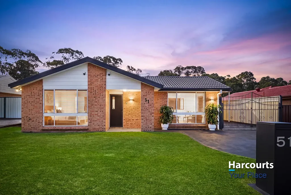 Hassall Grove 4Phòng ngủ A Renovated 4 Bedroom Home In A Premium Location!