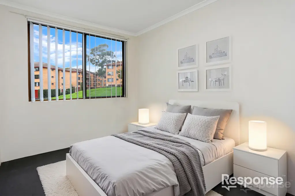Blacktown 2房 步行商学交通 2卧内置衣柜 开放厨客 完整浴室 独立洗衣 车库 租金$440 地产费$648 市政费$430 水费$170 室内66平米 车库18平米 联系经纪人Lorraine Young 0407921307 UNDER OFFER