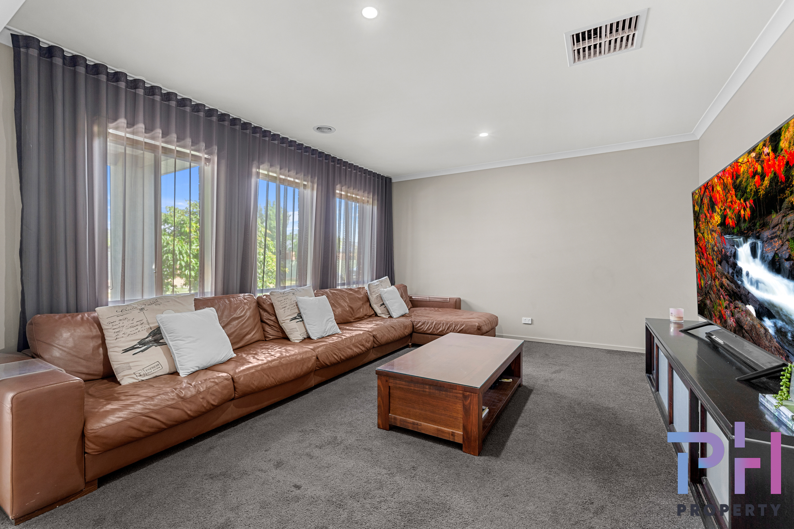 18 CLOVERFIELDS CR, EPSOM VIC 3551, 0房, 0浴, House