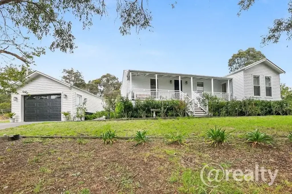 11 Coleman Crescent, Eltham, VIC 3095
