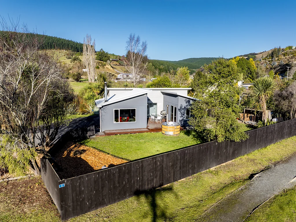 Waihola 3 Bedroom Vendor says sell, sell, sell