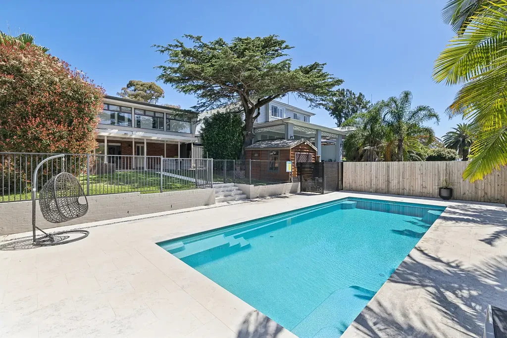 Ryde 3ਬੈੱਡਰੂਮ North east facing family home with modern updates on 695sqm of land.