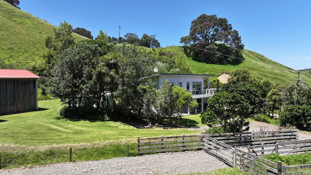 Opotiki and Surrounds Vendor says seven day deadline to sell