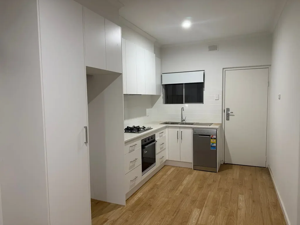 Fully renovated 2 bedroom unit