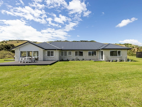 Bay View 4房  Prestigious living in the hills of Eskdale