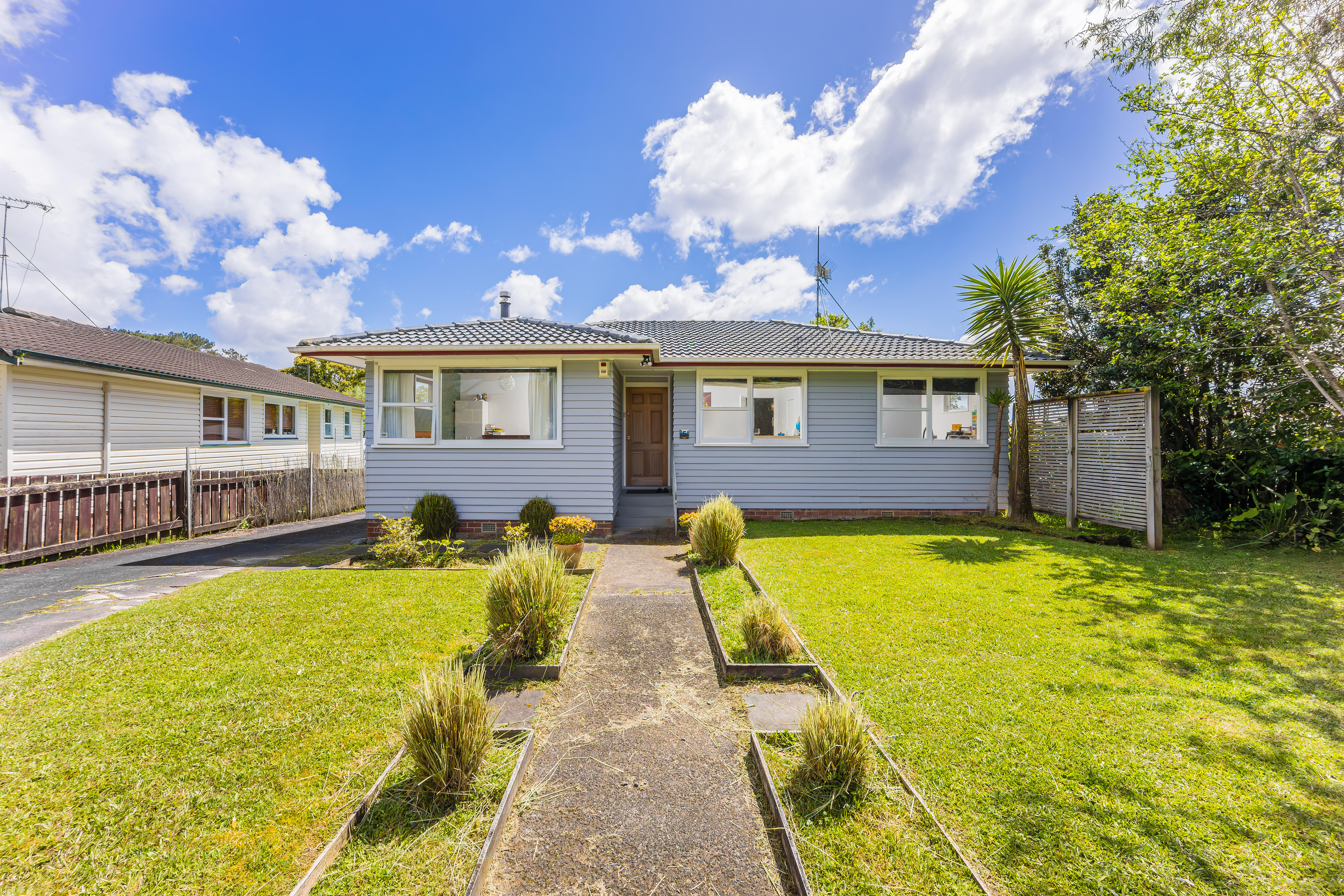 5 Pendlebury Street, Green Bay, Auckland - Waitakere, 3 ਕਮਰੇ, 5 ਬਾਥਰੂਮ, House