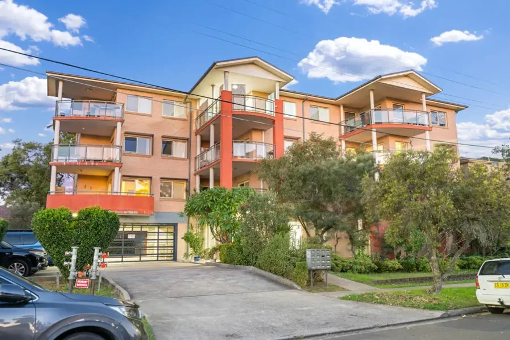 15/14-16 Fairlight Ave, Fairfield, NSW 2165