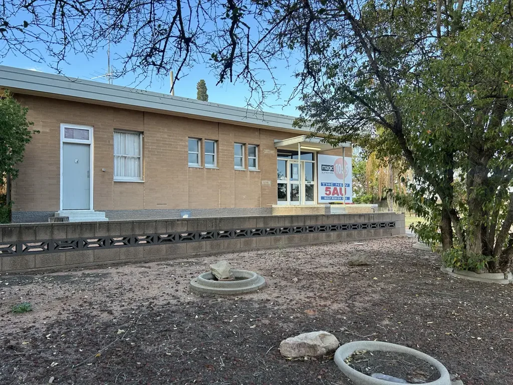 Port Augusta 4 Slaapkamer RADIO 5AU