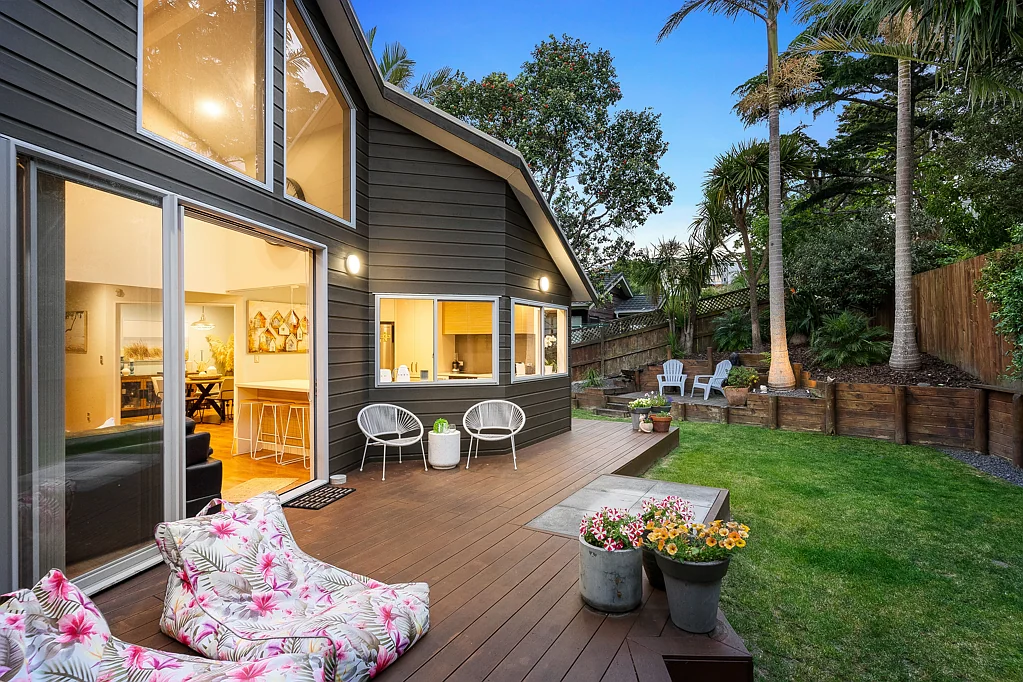 2/66 Haseler Crescent, Mellons Bay, Manukau City, Auckland