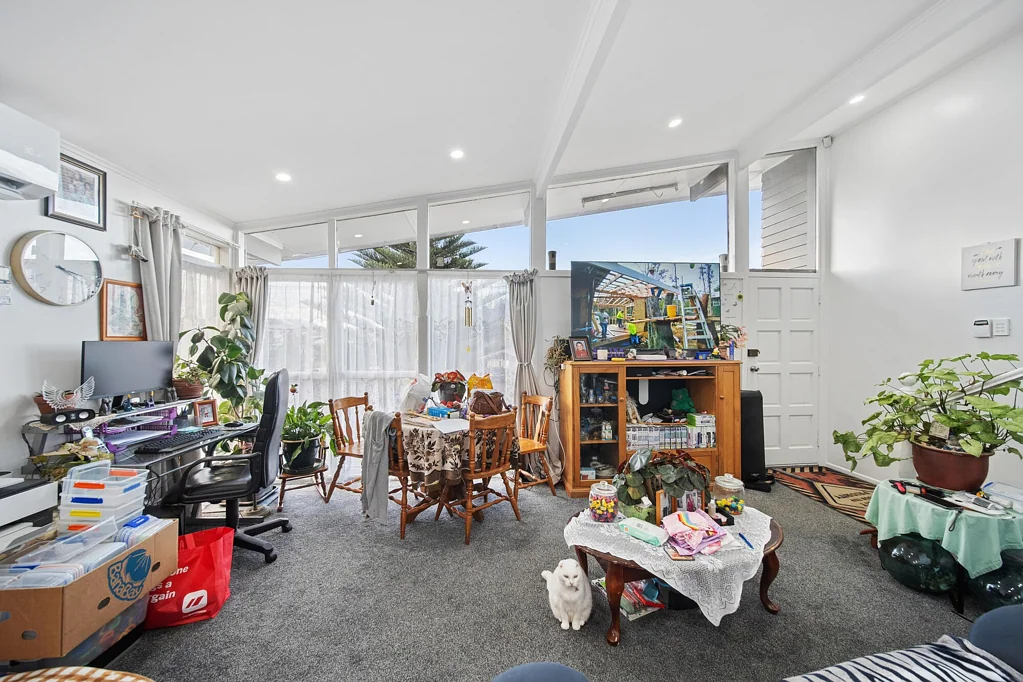 Manurewa East 3Habitaciones MUST BE SOLD - OWNER MUST SELL ON AUCTION DAY!