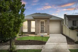 41A Albany Crescent, Oaklands Park