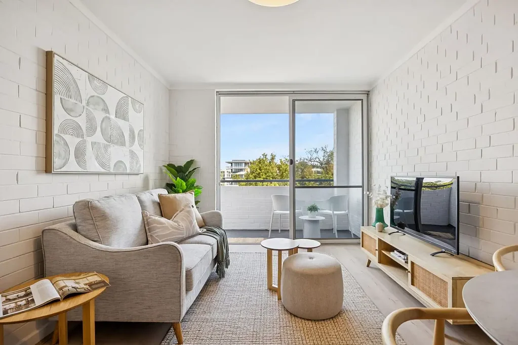 308/365 Cambridge Street, Wembley, WA 6014