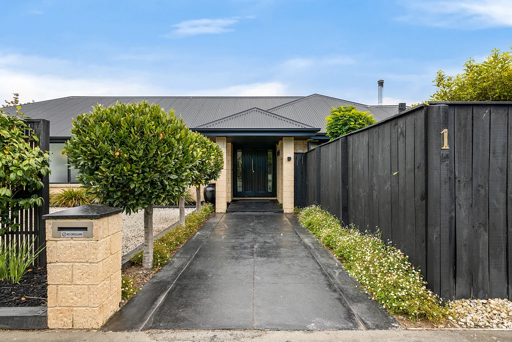 1 Riverside Lane, Spencerville, Canterbury